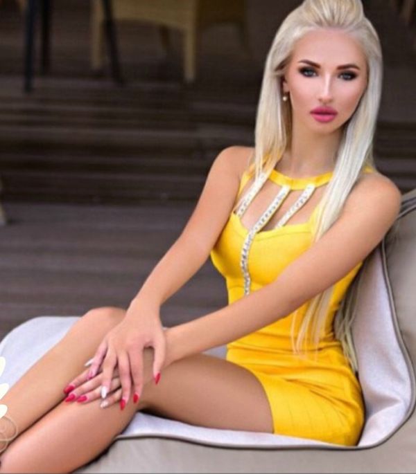 Escort Agebeg,Miskolc outcall only in hotels