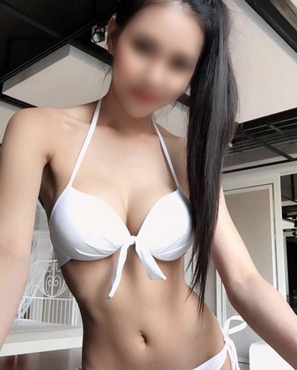 Escort Soucou, Kecskemét outcall incall call me