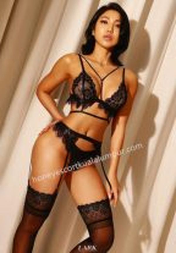 Escort Gaeun, Nagykanizsa ayberk beautiful young lady