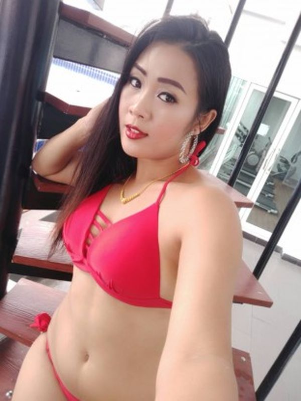 Escort Taliana,Tatabánya outcall only in hotels