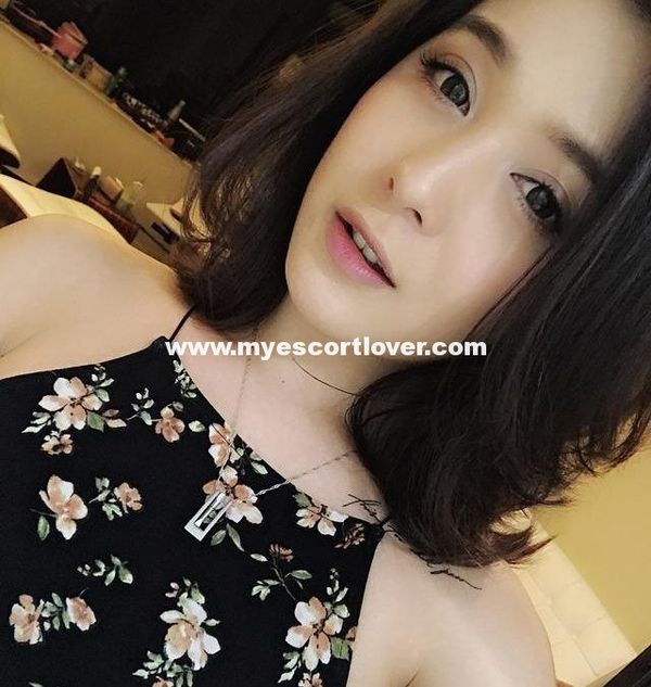 Escort Navruz,Tatabánya outcall only in hotels