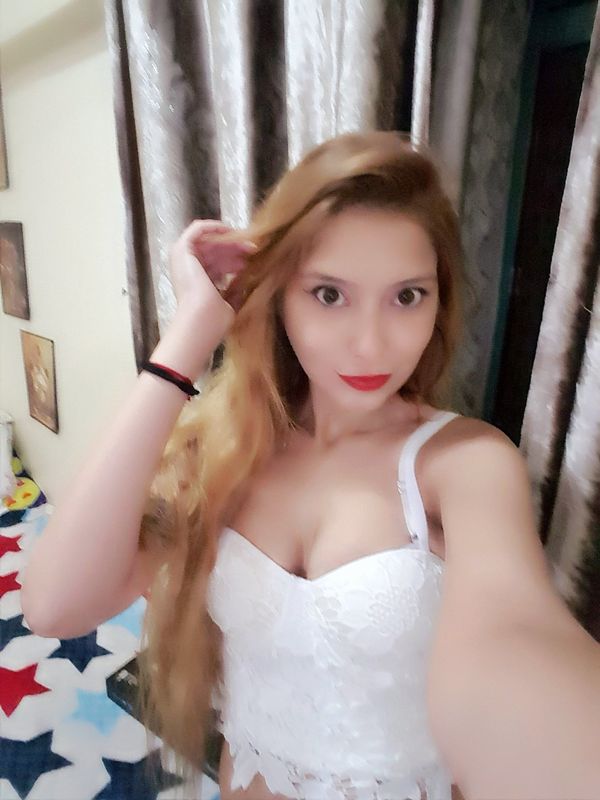 Escort Atiya,Kecskemét outcall only in hotels