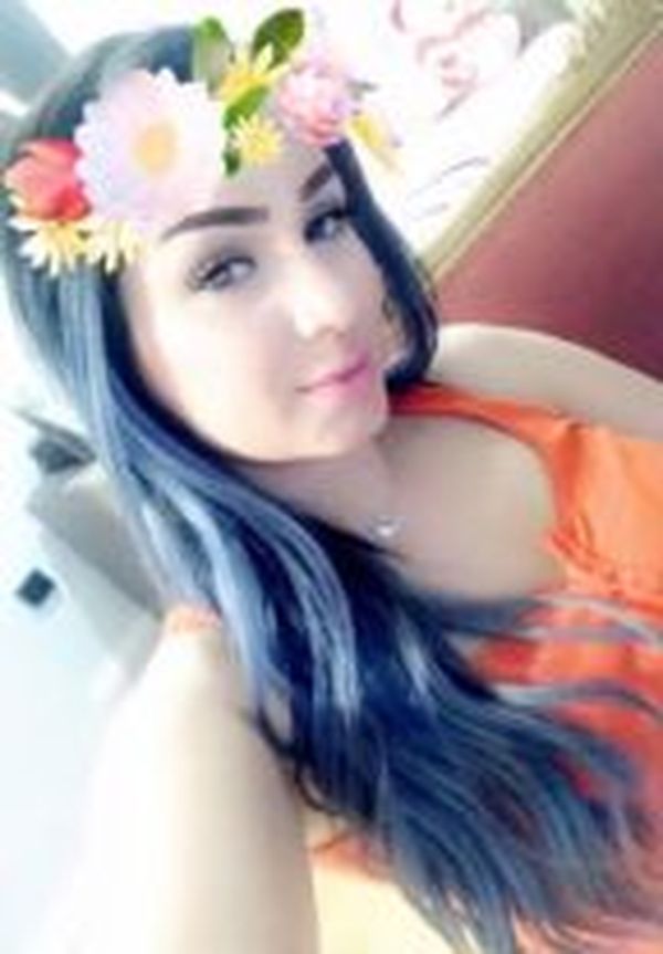 Alexias, 20, Érd - Pest, Cumshot on body