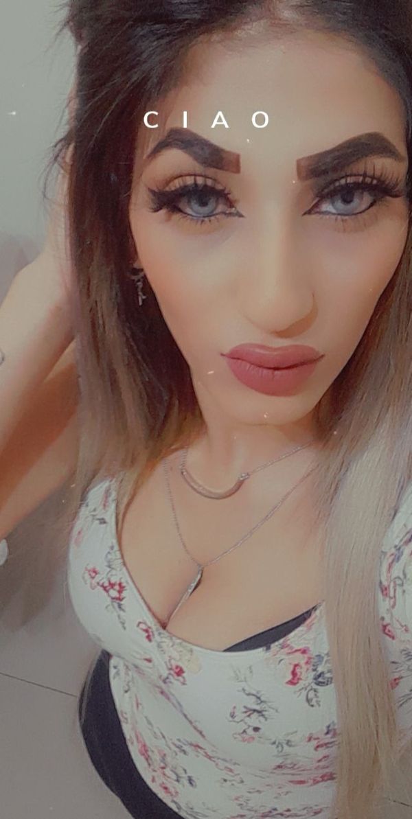 Thuraia, 20, Szombathely - Vas, Squirting