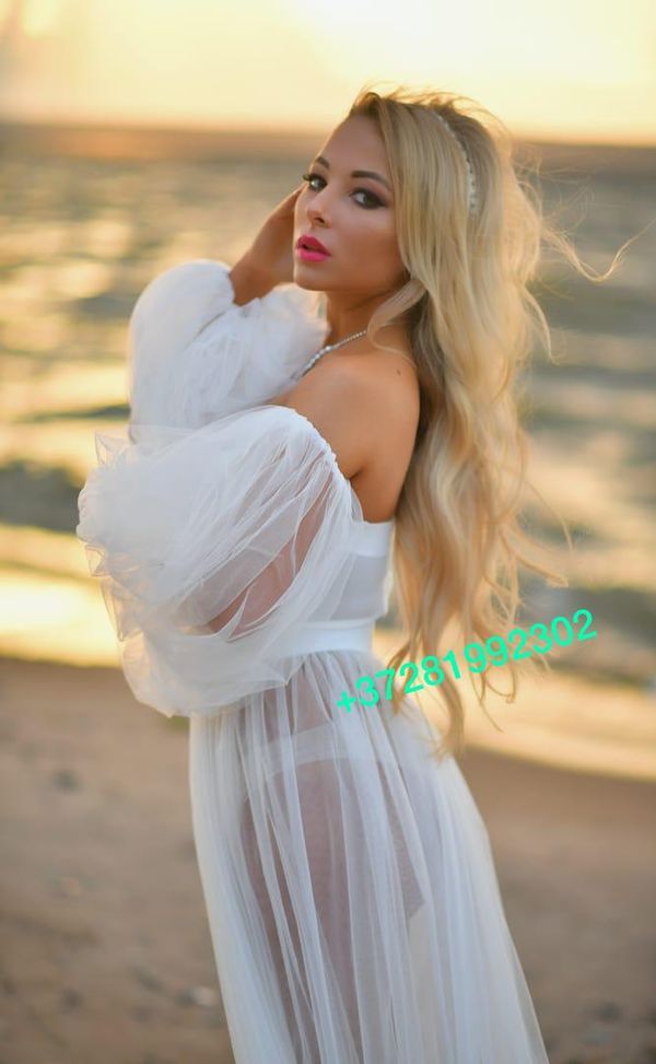 Escort Sevara,Miskolc outcall only in hotels